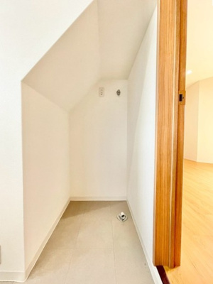 【ランドリースペース】 | 吹田市山田東1丁目中古戸建 | エイブルにて取扱い可能な住宅ローンは、全部で10種類以上！お客様にピッタリの住宅ローンを当社のFPよりご案内させて頂きます。住宅ローンのご相談だけでも、お気軽にご相談下さいませ。
