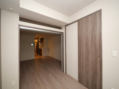 【洋室】 | リビオメゾン新大阪