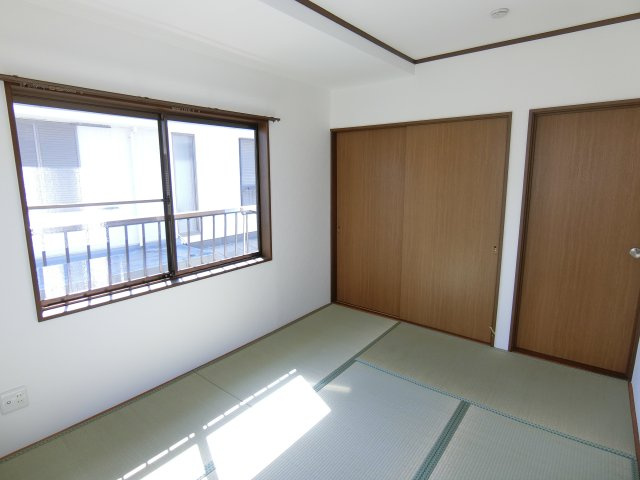 テラスハウス富塚の和室
