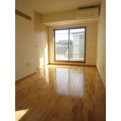 【居間・リビング】 | ハーブ小日向茗蹊館 | 使いやすいリビングです