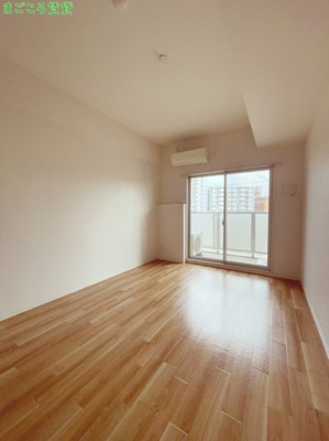 【洋室】 | フレイランスNAMBA PLACE