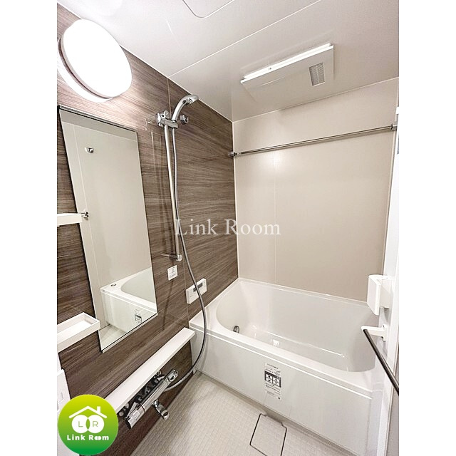 ザ・パークワンズ深川門前仲町の浴室