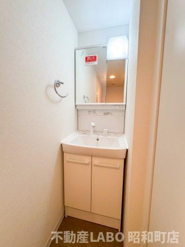 ノステルコート夕陽丘の洗面所