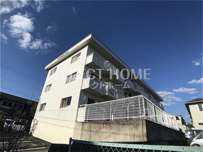 【外観】 | サンヒル上地 | 外観もきれいです