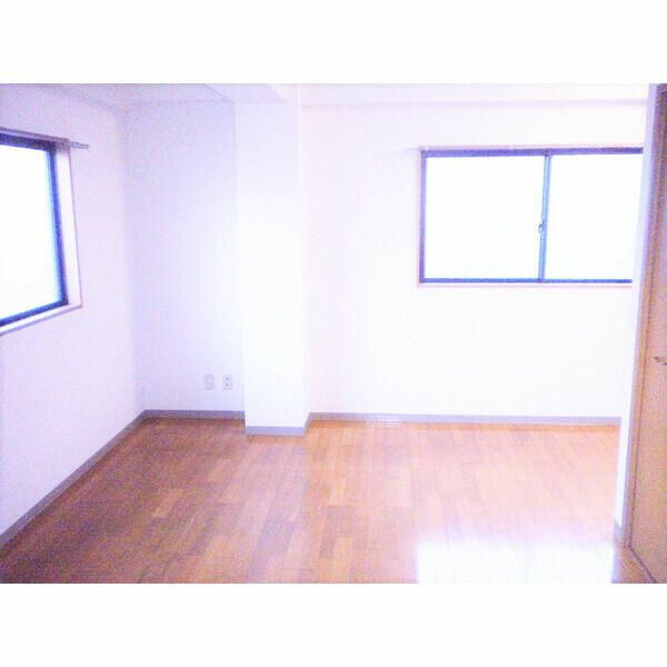 ＮＯＡ　ＹＵＳＨＩＭＡの居間・リビング