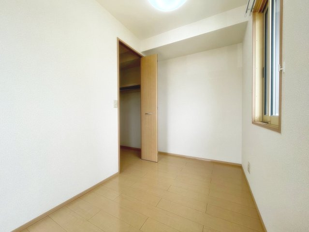 グリーンエイト小林の居間・リビング