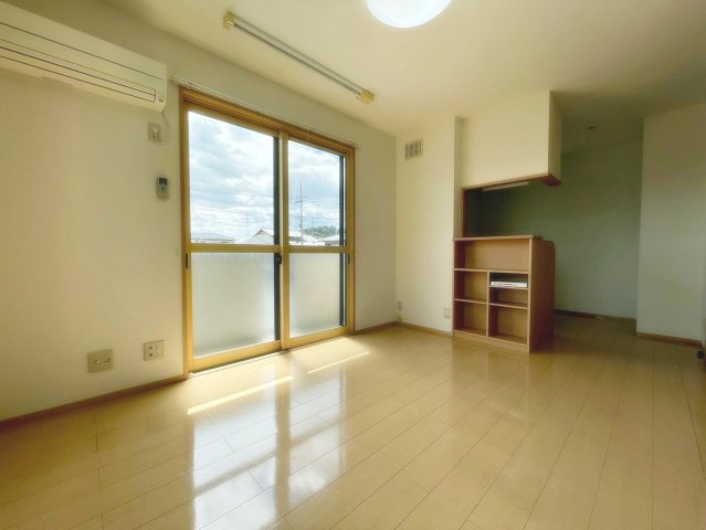 グリーンエイト小林の居間・リビング