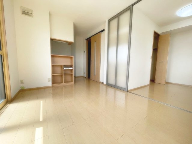 グリーンエイト小林の居間・リビング