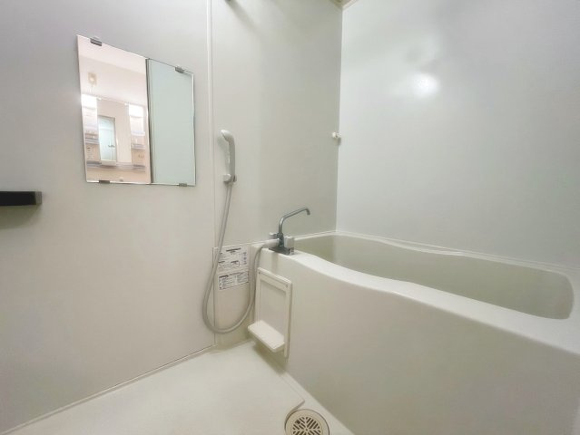 グリーンエイト小林の浴室