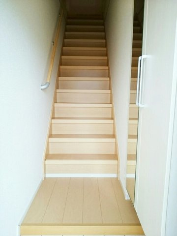 ユニバースの玄関|収納もある玄関です