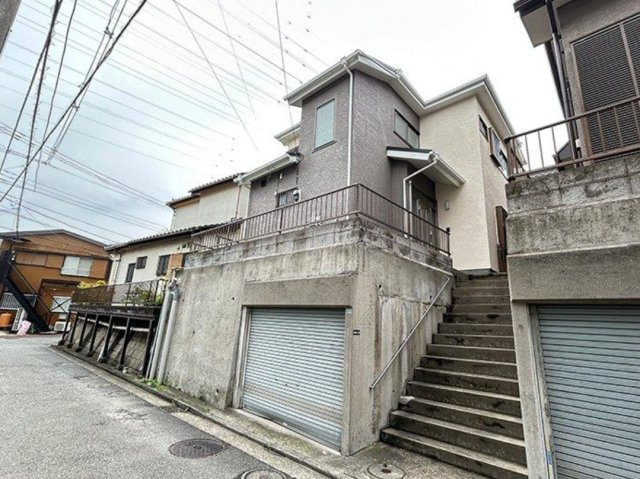 横浜市戸塚区戸塚町 中古戸建て【仲介手数料無料】