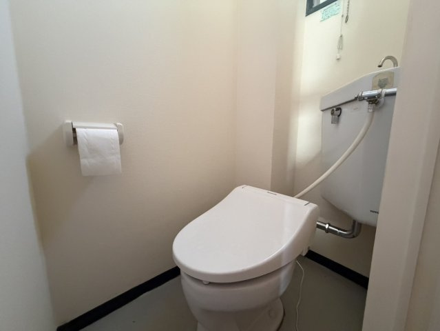 【トイレ】 | NYビル | 扉右　トイレ