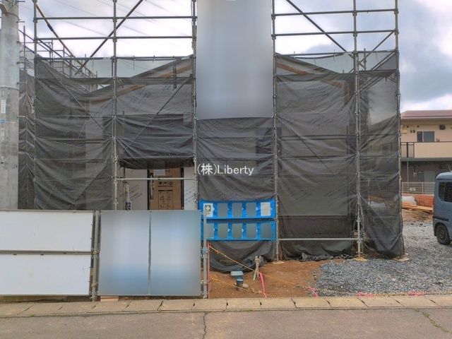 第1土浦市木田余東台　新築戸建　2号棟の前面道路含む現地写真