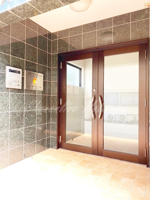 AYマンションのエントランス|オートロック付エントランス♪