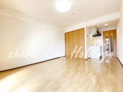 AYマンションの寝室|収納スペース付き洋室♪