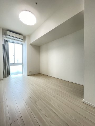 シティタワー神戸三宮の洋室