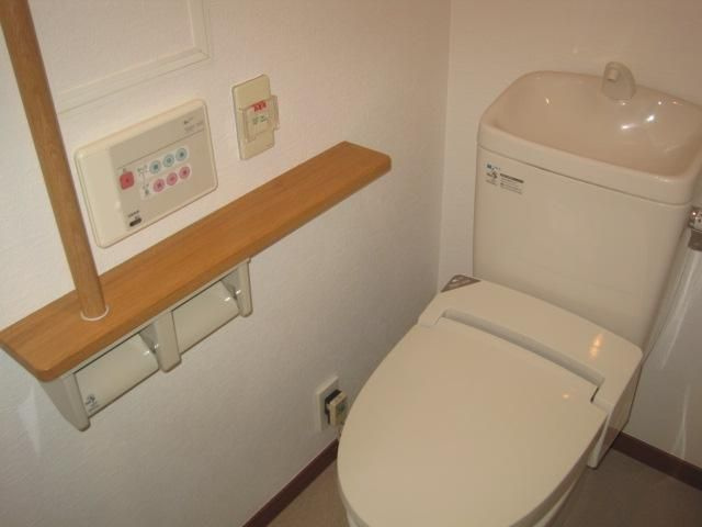 国立市中１丁目の中古マンションのトイレ