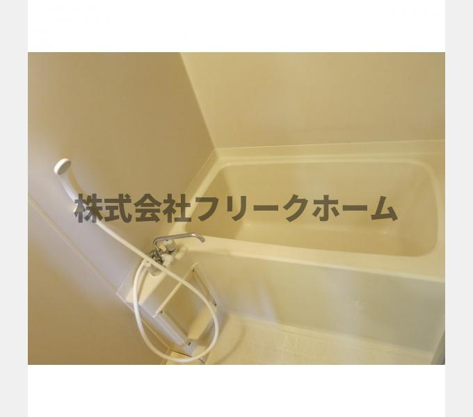 小金井市緑町５丁目の賃貸マンションの浴室