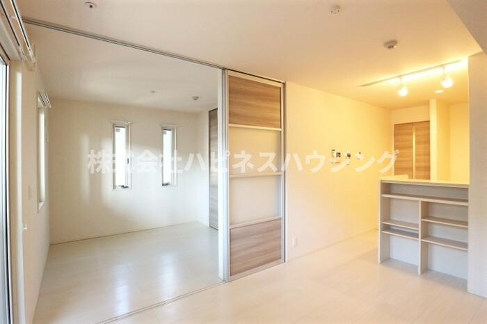 レガーメの居間・リビング