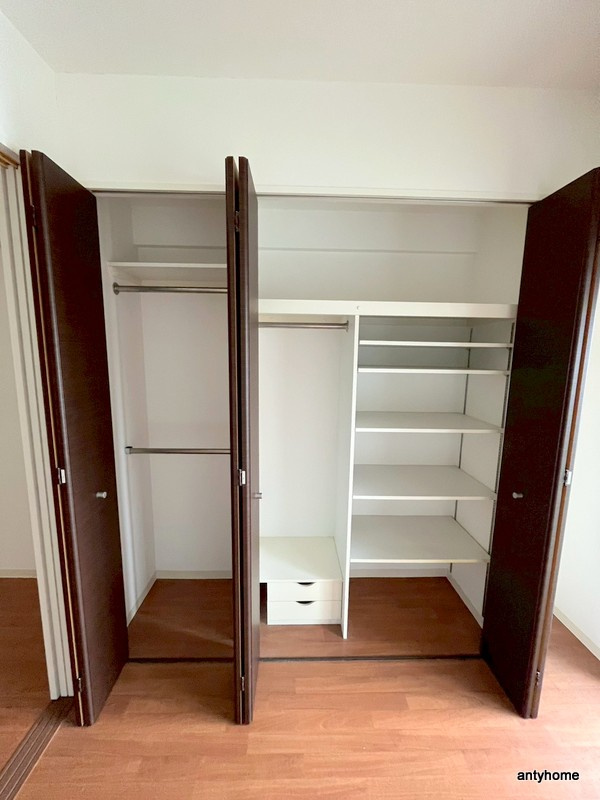 アーデン四ツ橋プライマリーワン　仲介手数料無料の収納