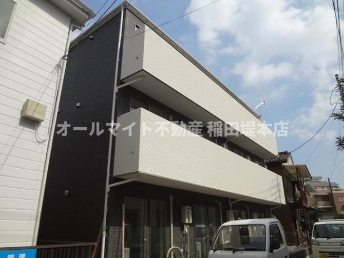 川崎市多摩区菅稲田堤１丁目のアパートのエントランス|清潔なエントランスです