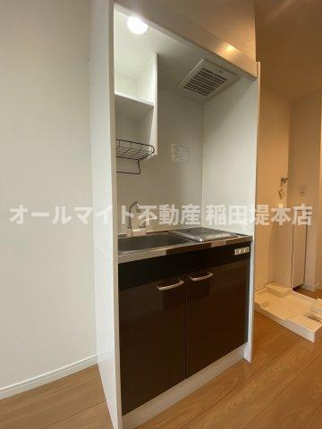 川崎市多摩区菅稲田堤１丁目のアパートのキッチン