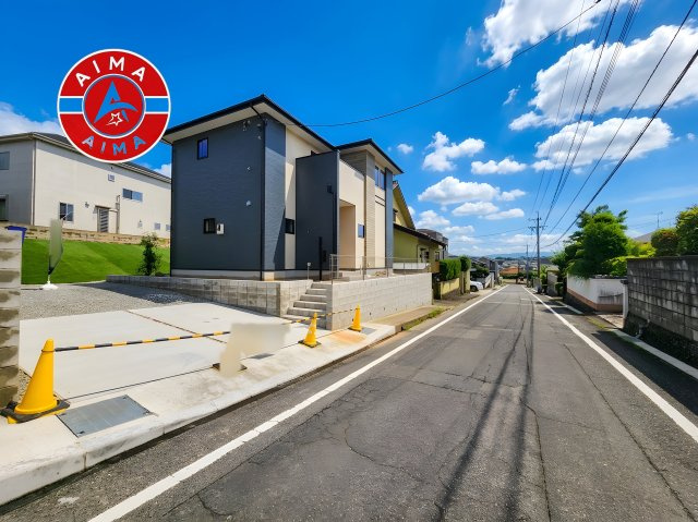 太宰府市高雄5丁目第2-1棟（1号棟）の前面道路含む現地写真|見学の時間などお気軽にお問い合わせ下さい。