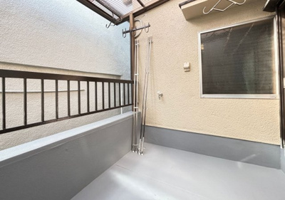 【バルコニー】 | 八尾市高砂町二丁目　中古戸建