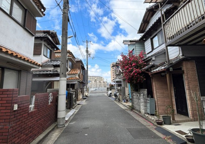 【前面道路含む現地写真】 | 八尾市高砂町二丁目　中古戸建