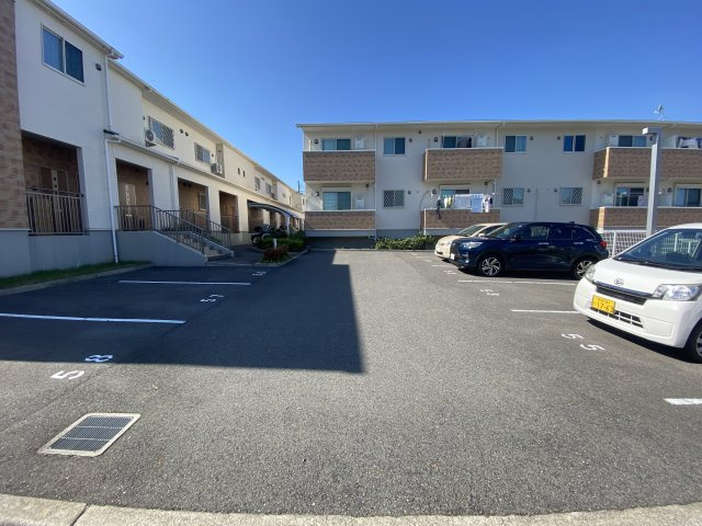 アルミック山荘Aの駐車場