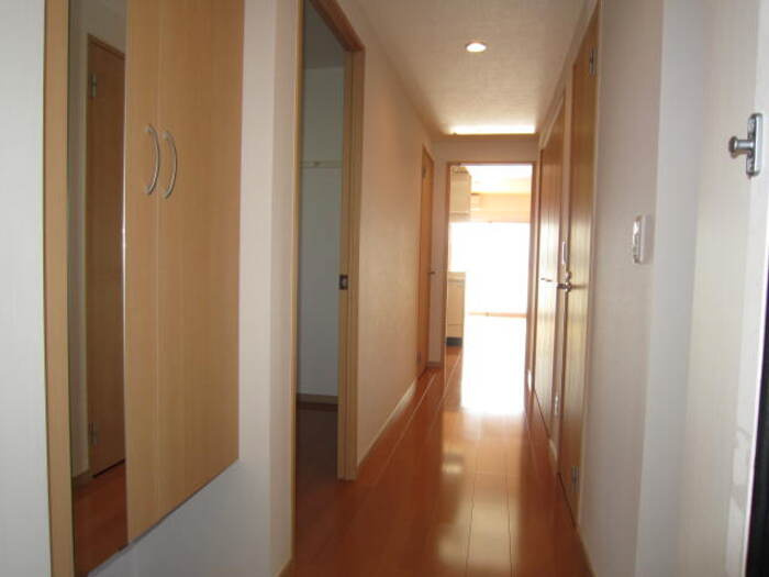 Ｍ・Ｆ・Ｎ Ｅｔｅｒｎｉｔｙの玄関