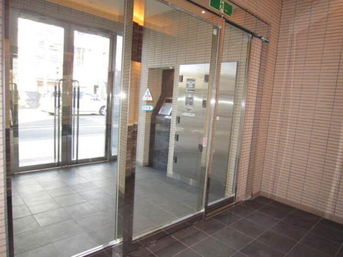 Ｍ・Ｆ・Ｎ Ｅｔｅｒｎｉｔｙのエントランス