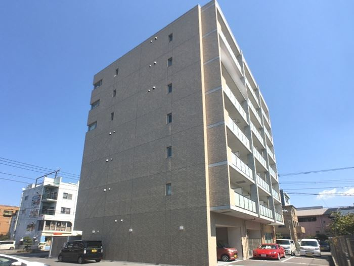 Ｍ・Ｆ・Ｎ Ｅｔｅｒｎｉｔｙの外観