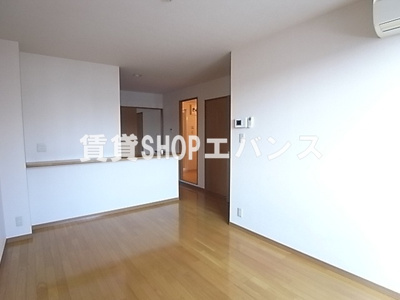  | エスト・アヴォアール