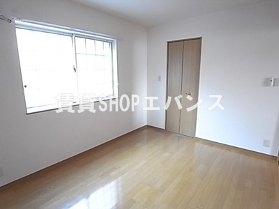  | エスト・アヴォアール