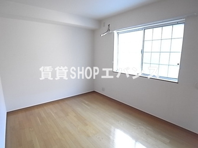 【寝室】 | エスト・アヴォアール