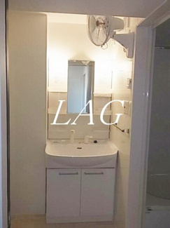 【洗面所】 | グランミーティス | 洗面台です。