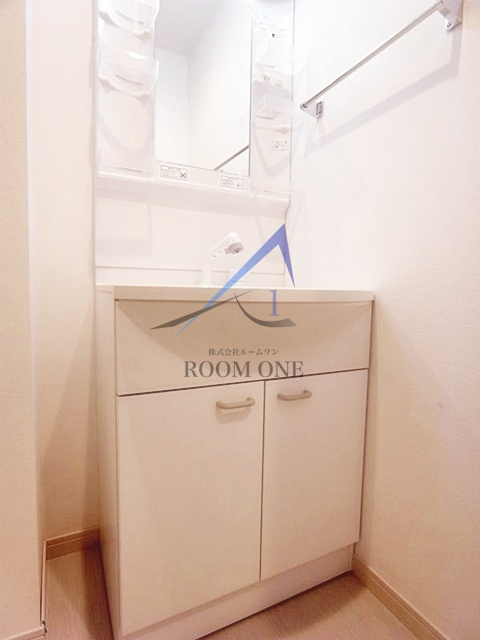 リブリ・ラ・ヴィータ 大島の洗面所|洗面台です。