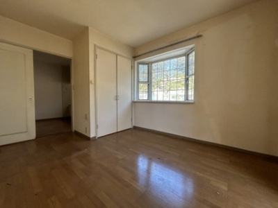 【寝室】 | フェリース鶴川