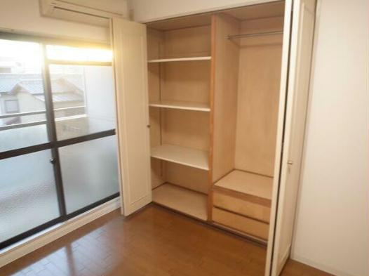 ジュネス神屋町の収納