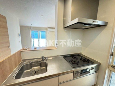 【キッチン】 | White Oak | 別部屋の写真となります。現況優先