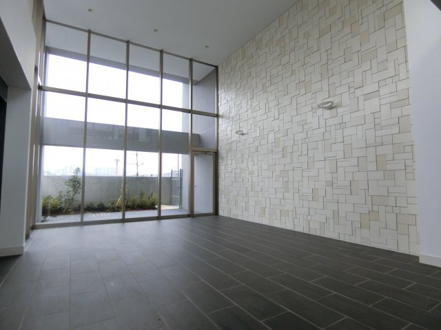 カサルテ吹田青葉丘のエントランス