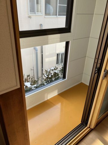 エイトプラザ十和田Ⅲのバルコニー|人気のサンルームです