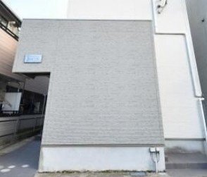 ＣＢ新松戸パルテのエントランス