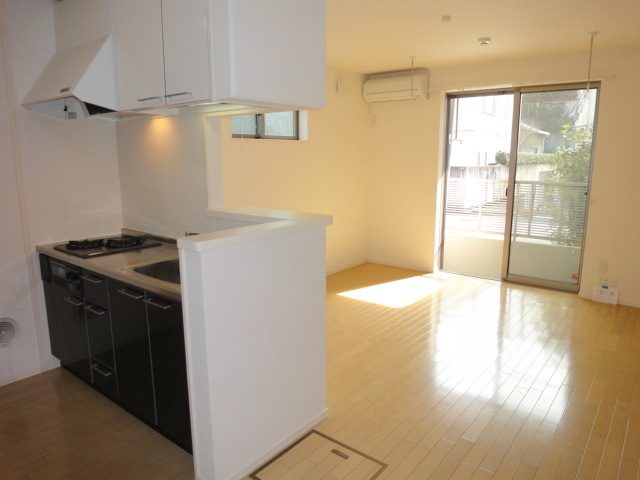 ＣＡＳＡ　ＲＯＳＡ　の居間・リビング|★広々リビング１３．７帖★