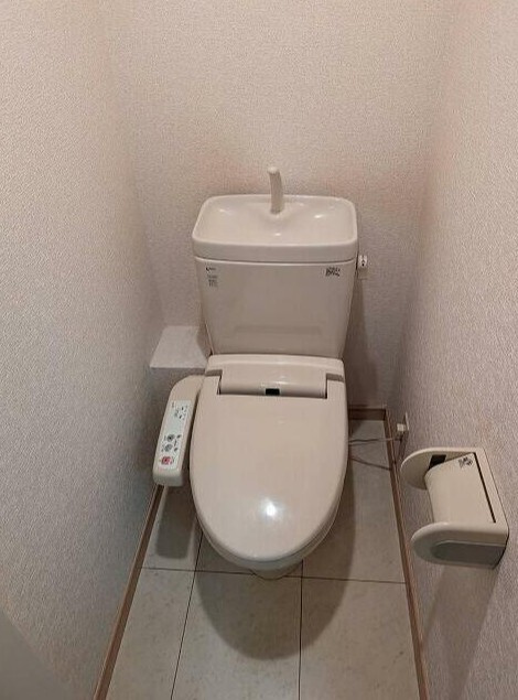 Ｙ’ｓ　Ｐｌａｃｅ東寺尾のトイレ