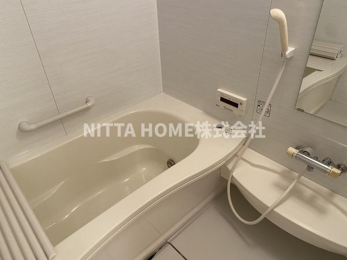 カサ・マールＫ　B棟の浴室|追い焚き機能がついている浴室です◇