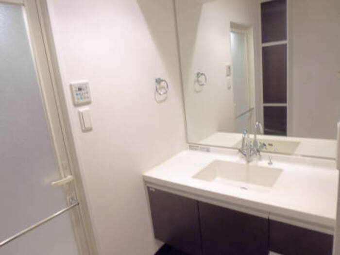 熊本市中央区水道町の賃貸マンションの洗面所