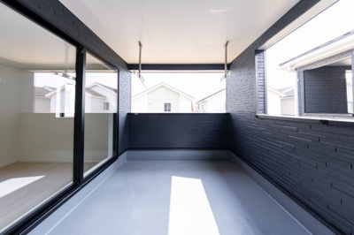 【バルコニー】 | 鈴鹿市桜島町7丁目《1号棟》