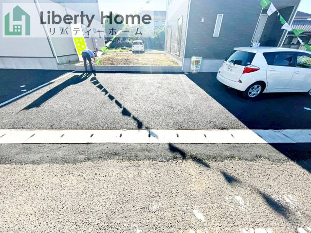 高萩市高萩第3　新築戸建　1号棟の駐車場